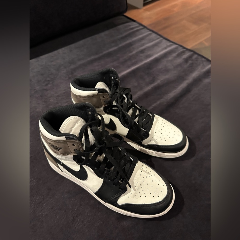Women’s Jordan 1 Retro High Dark Mocha